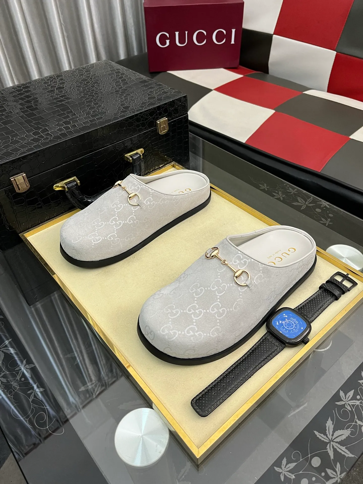 Ex-factory price: 438⌚️⌚️[Gucci] 2025 new season half-slip men's shoes, made of Italian imported first-layer frosted cowhide➕sheepskin lining, original hardware buckle, original combination wear-resistant outsole, real shot 🎬 Very comfortable on the feet, size 38-44